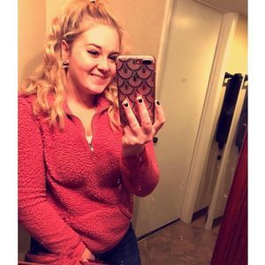 Meet your Posher, Hannah